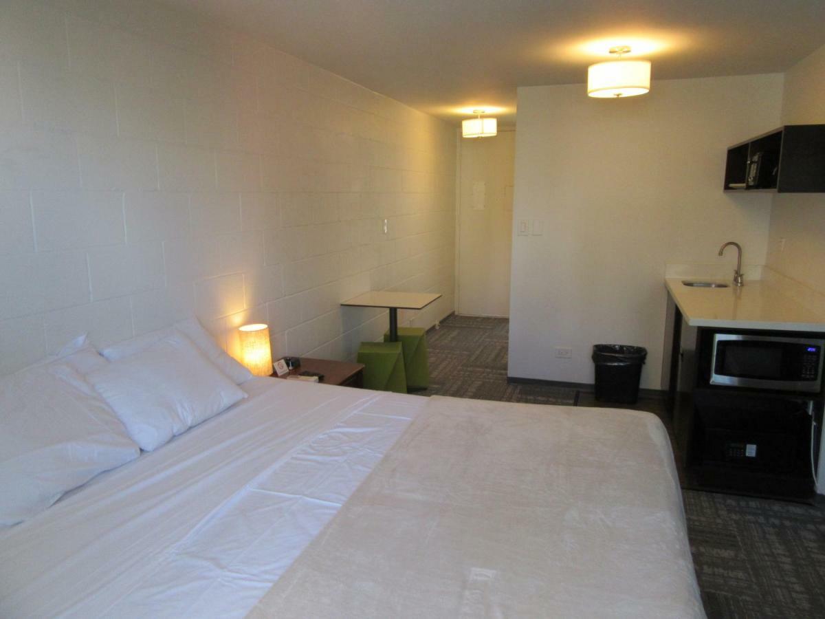 Waikiki Central Hotel - No Resort Fees Χονολουλού Εξωτερικό φωτογραφία