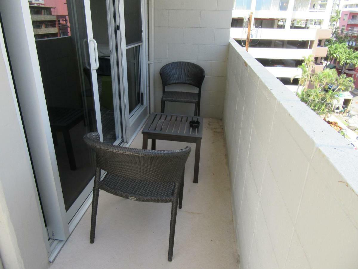 Waikiki Central Hotel - No Resort Fees Χονολουλού Εξωτερικό φωτογραφία
